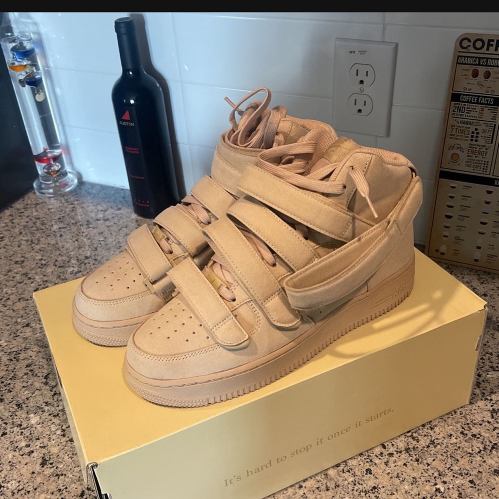 Nike Air Force 1 Hi x Billie Eilish